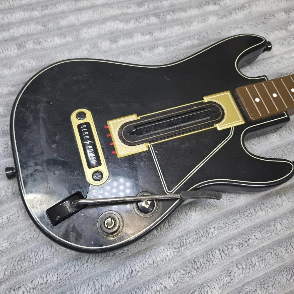 Guitar Hero PS4 PS3 Guitar Controller Xbox 360 Strap 00064 No Dongle UNTESTED
